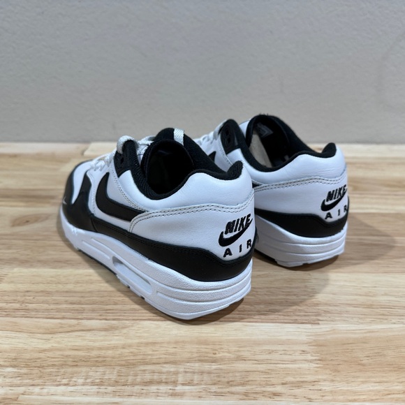 10.5W/9M‎ - [NEW] Women's Nike Air Max 1 NBY Casual Shoes White FJ8893-900 - Picture 4 of 8